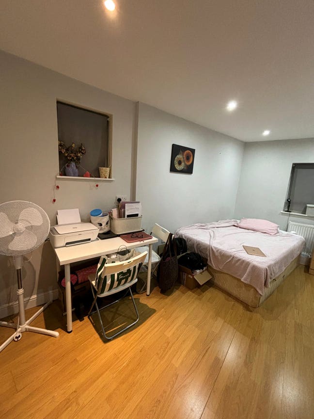 Double Room in New Southgate Main Photo