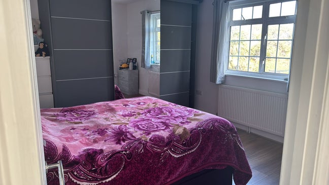 Double Bed Room Main Photo