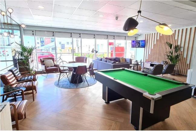 Tenancy Takeover Student Roost Buchanan View Main Photo