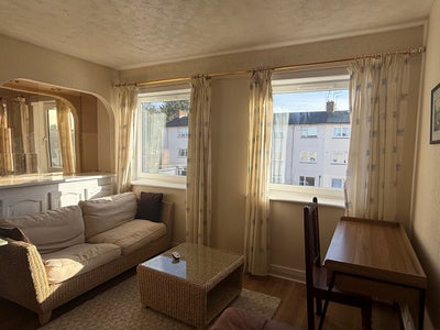Rare find: 1 bed room +private lounge in Inch. Main Photo