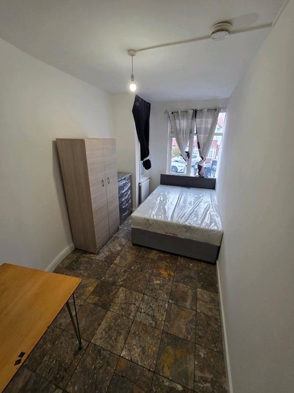 ✨ 🛏️ 2X Single Rooms to Let in/ Wembley Main Photo