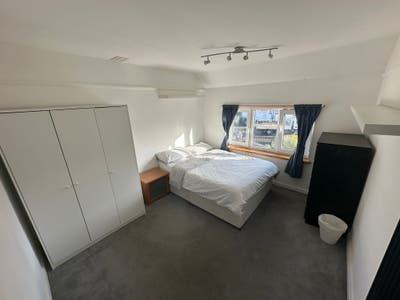 One Spacious Double Room Main Photo