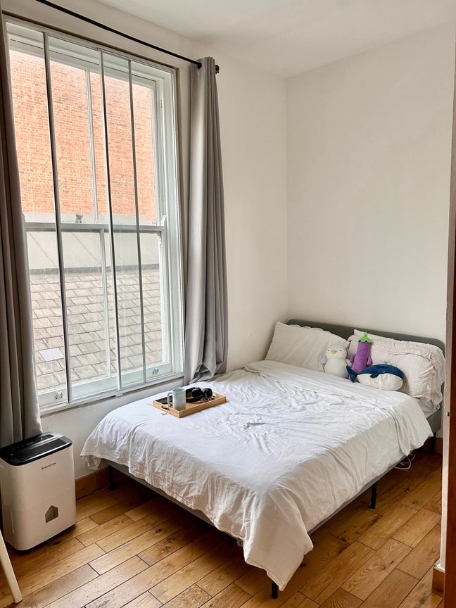 Big bright double room, 3min walk from Kings Cross Main Photo