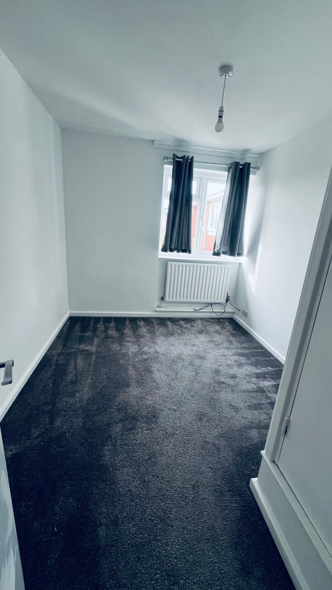 Single bedroom  Main Photo