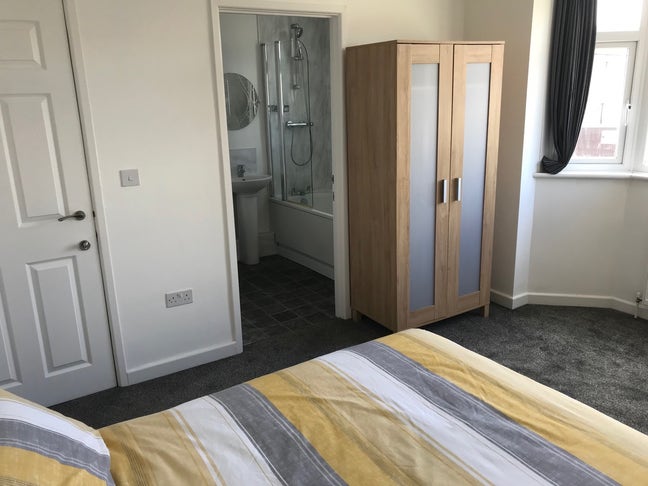 Professional House | Filton Avenue  Main Photo