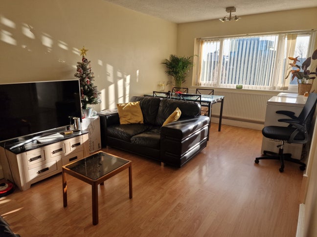 Double Room for Rent in City Centre Main Photo