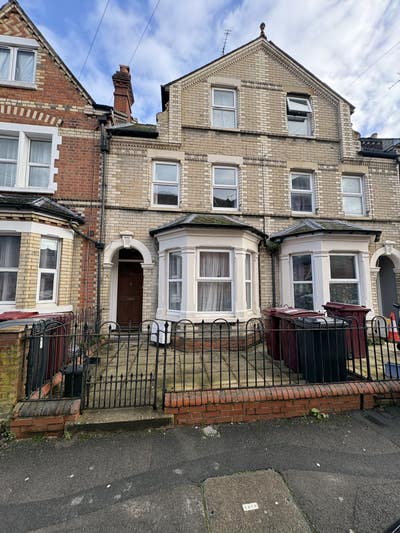 4 bed house share Main Photo