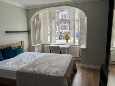 Studio close to South Wimbledon Bills Included Main Photo