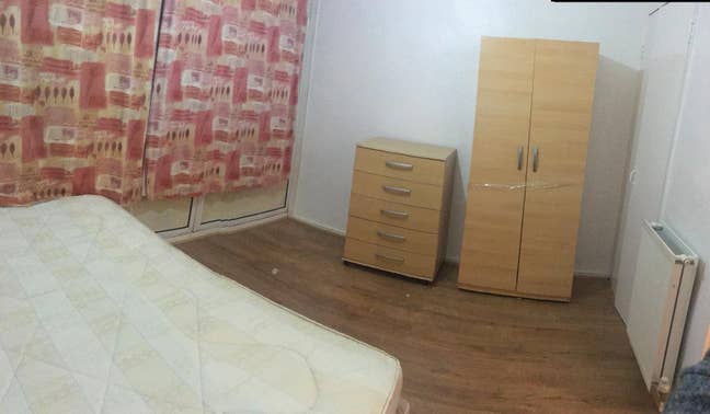 Cheap Double Room Near Stepney Green  Main Photo