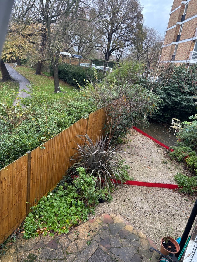 Central location, overlooking St Ann's Well Gdns Main Photo