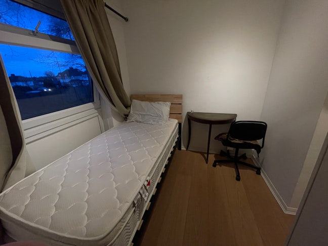 Single room available-move in date 1/2/26 Main Photo