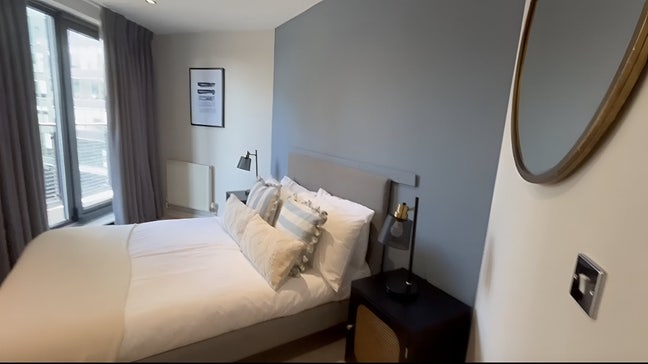 Cozy room in Waterloo Main Photo