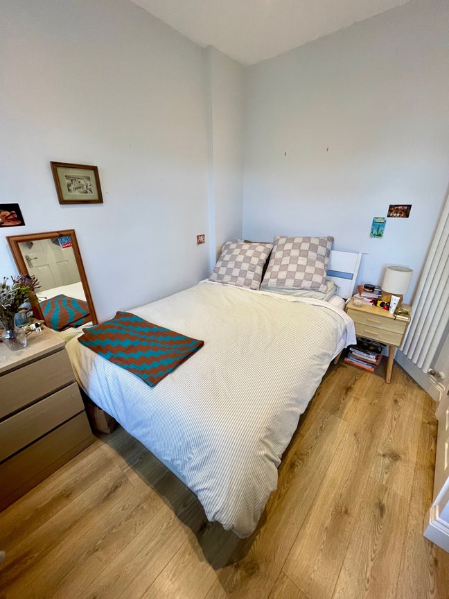 3 week sublet in cosy Stokey flat! Main Photo