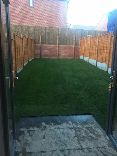 Furnished Rooms to Let or entire 3 bed house  Main Photo