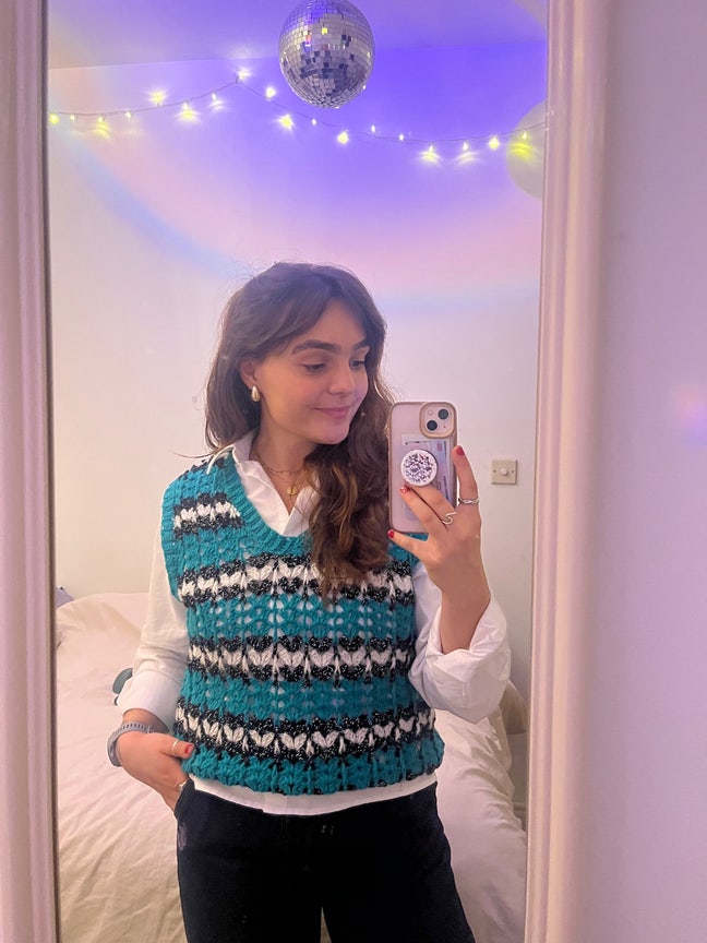 Working Professional seeking friendly flatshare Main Photo