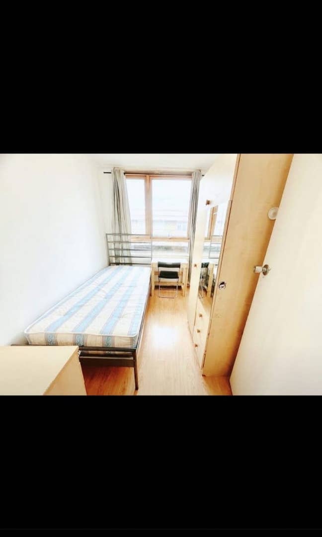 Single Room available near Oval Station Main Photo