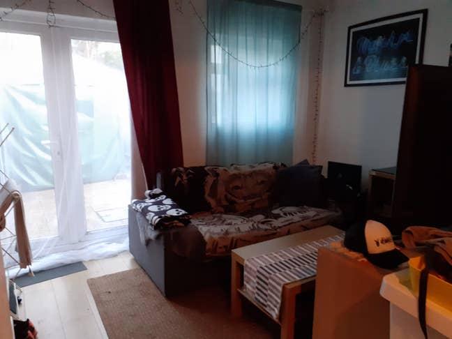 Room for rent  Main Photo