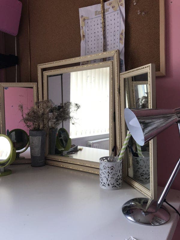 Room in Irlam M44 Main Photo