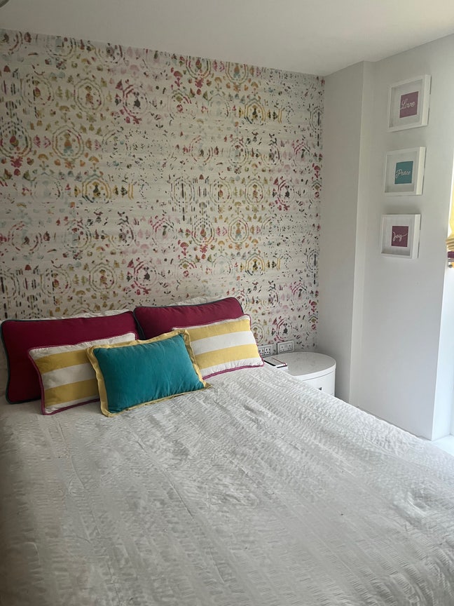 Bright Double Room with Private Bathroom -Chiswick Main Photo