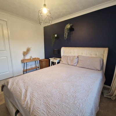 Mon - fri Double room Main Photo