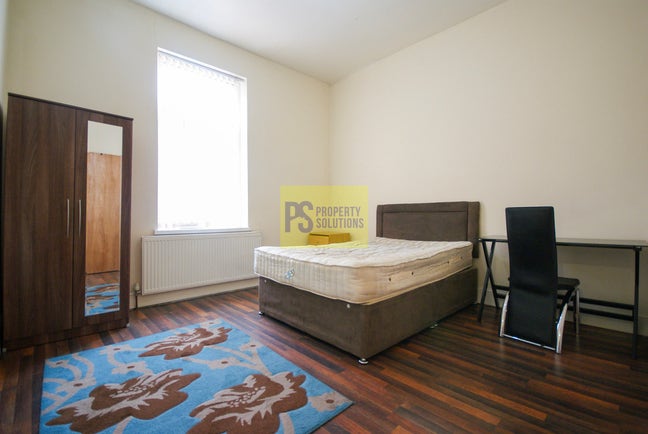 3 Bedroom Flat near city center for students  Main Photo