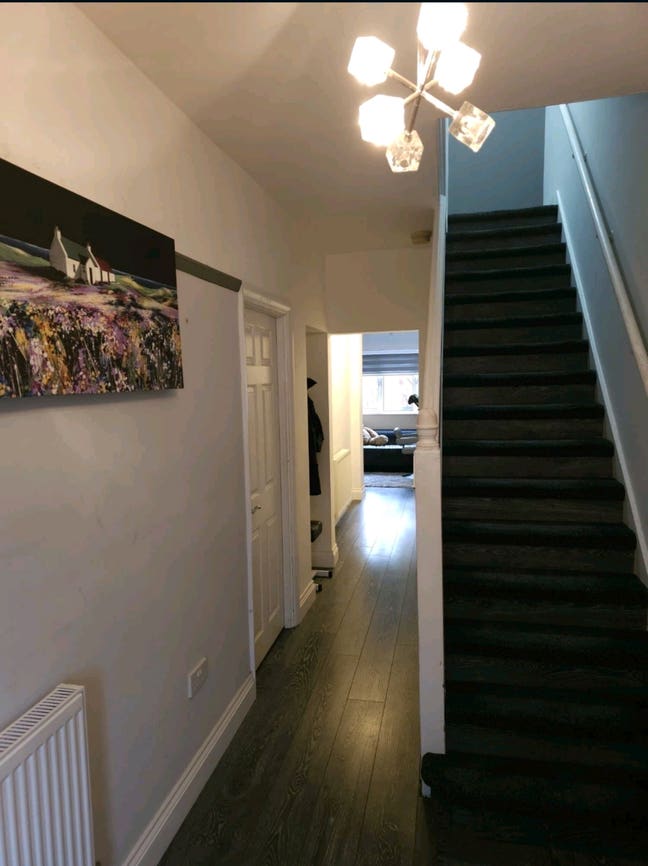 Single room with private bathroom  Main Photo