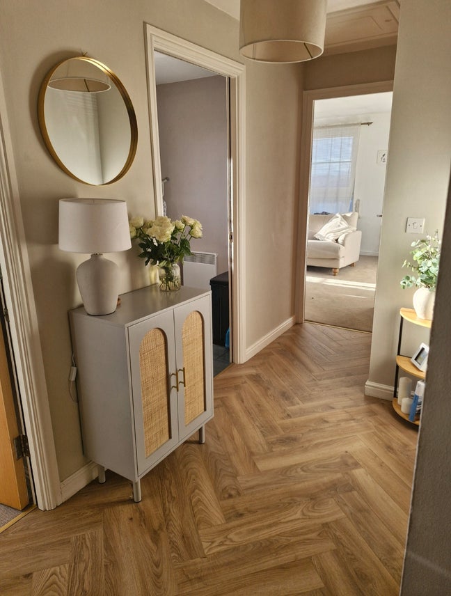 Room to rent- sunny flat in Duloch Main Photo