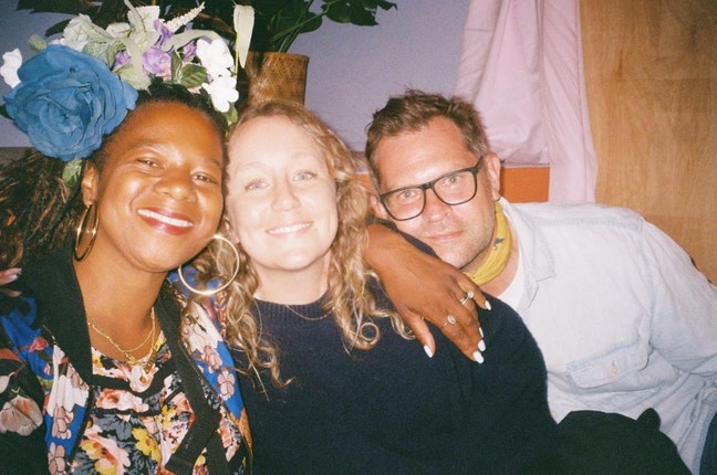 Looking for a home Main Photo