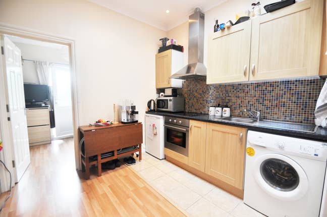 A beautiful studio flat in North Finchley, N12 Main Photo