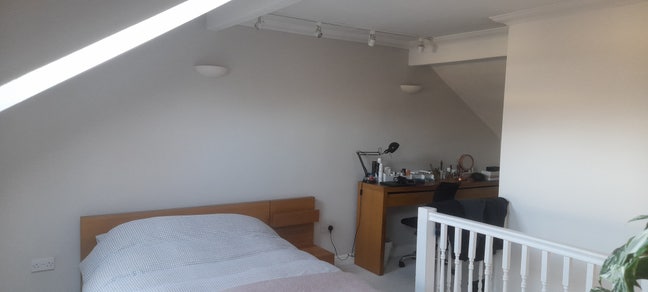 Stunning En Suite Loft Style Room Main Photo