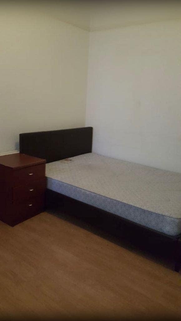 Rooms to Rent – Double and Single – SW16 Main Photo