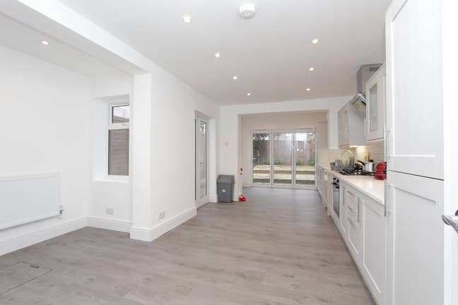 ⚓ Riverside Living! Cosy Single Room in Imperial W Main Photo