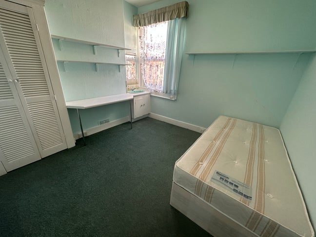 Single & Double Rooms *SHORT LET *3-Min to Jubilee Main Photo