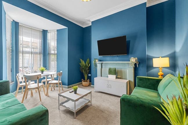 6 Ensuite Pro Rooms &pound;695 – &pound;750. Short Stay Avail* Main Photo