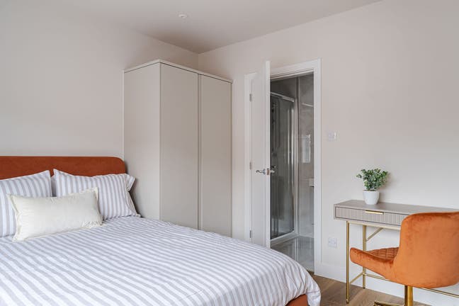 New House Share, Large Ensuite Rooms | City CB1 Main Photo