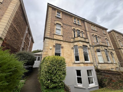 Short Term Clifton Double Room Main Photo