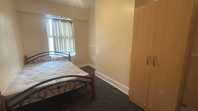 Rooms in a Shared House, Norwood Junction, SE25 Main Photo