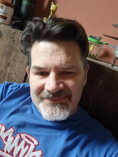 Looking for a large double room  Main Photo