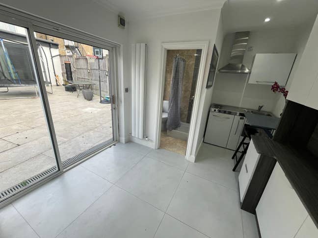 🏪Studio Room in Sudbury Heights Main Photo