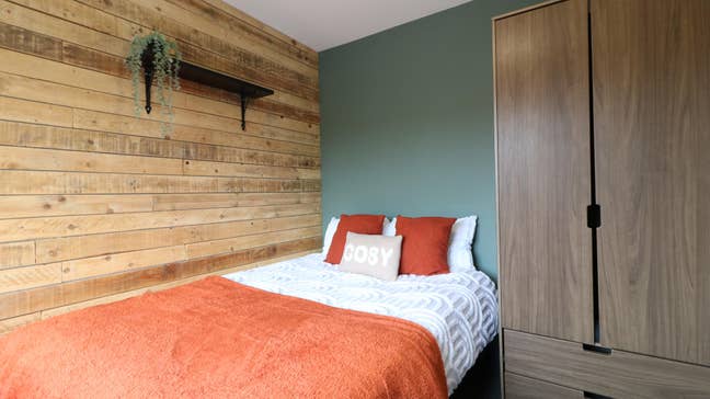 Ensuite Rooms Available 🏡 Haydon Road Main Photo