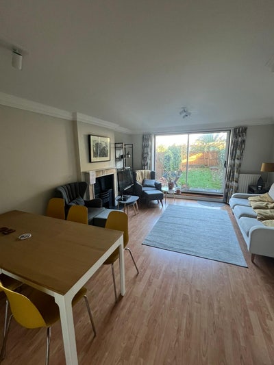 1 Double Room in Kennington Main Photo