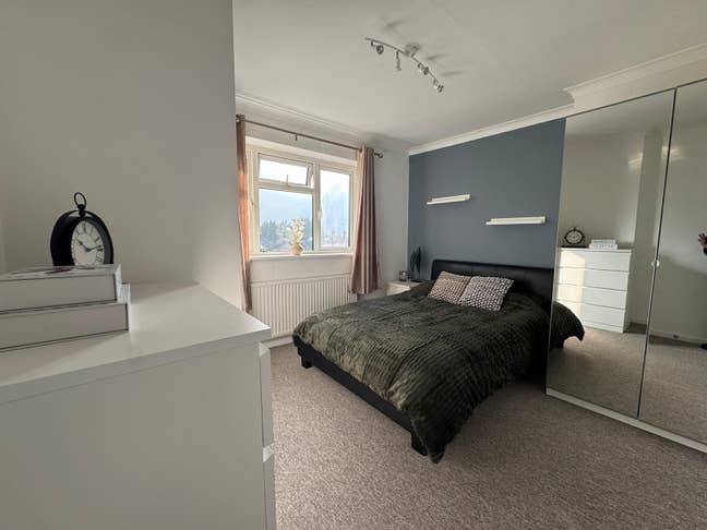 👩🏽‍🤝‍👩We Create Friends Not Just Housemates!🥳 Main Photo