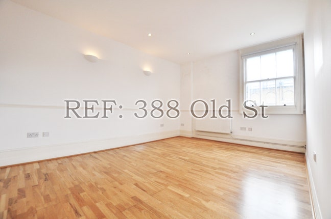 2 Bedroom Flat (No Lounge) in Old Street EC2 Main Photo