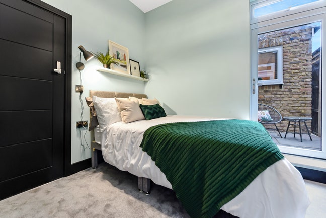 Spacious Double Ensuite in Catford SE6 Main Photo