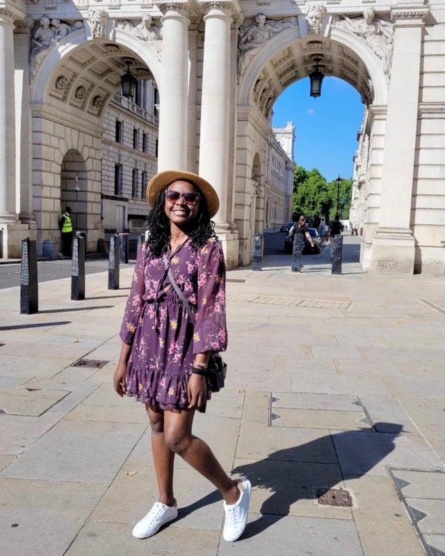 Professional looking for a double ensuite Main Photo