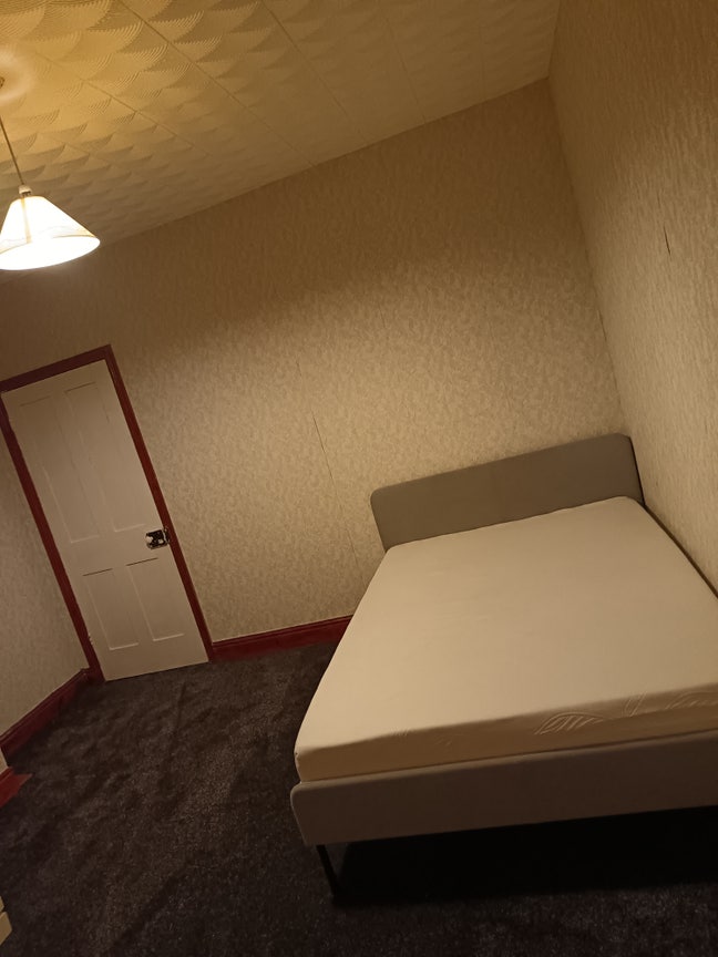 Double bedroom for rent  Main Photo