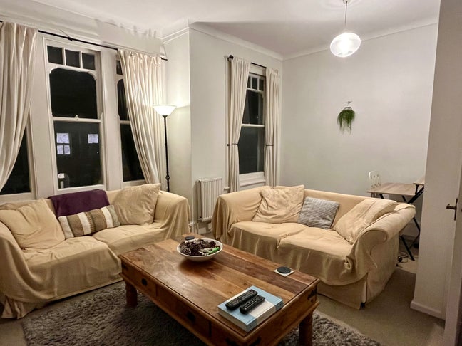 Double room in a lovely houseshare (Tooting Bec) Main Photo