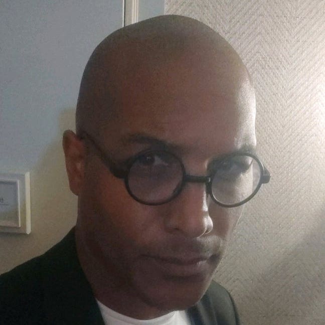 looking for a room to rent Main Photo