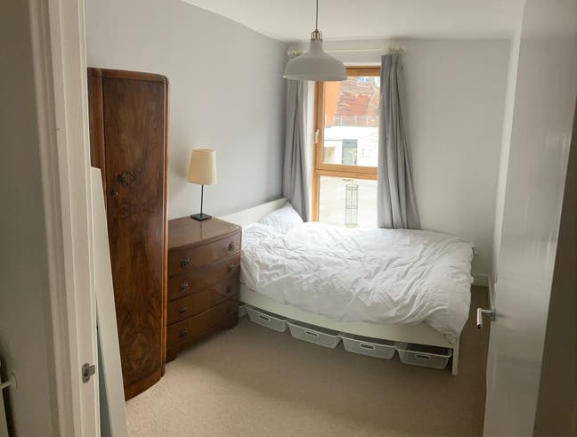 Double Room in Shoreditch/Hoxton (Bills Inc) Main Photo