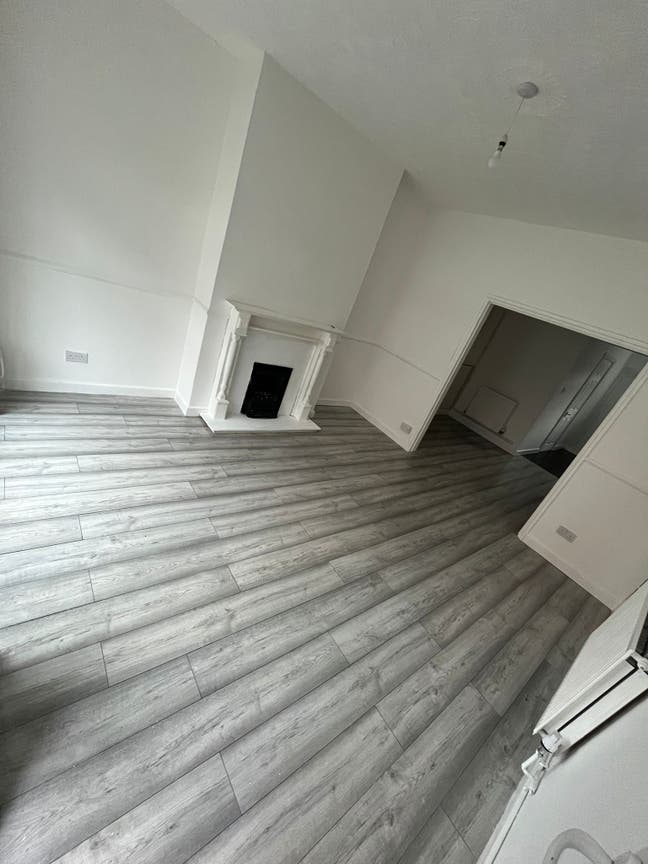 2 Bed Terraced House, Gloucester Street, HU4 Main Photo